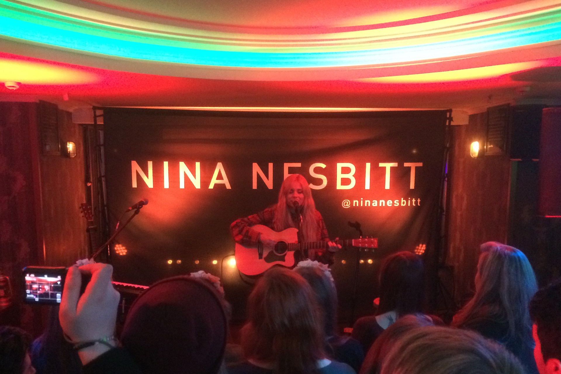 Nina Nesbitt Live